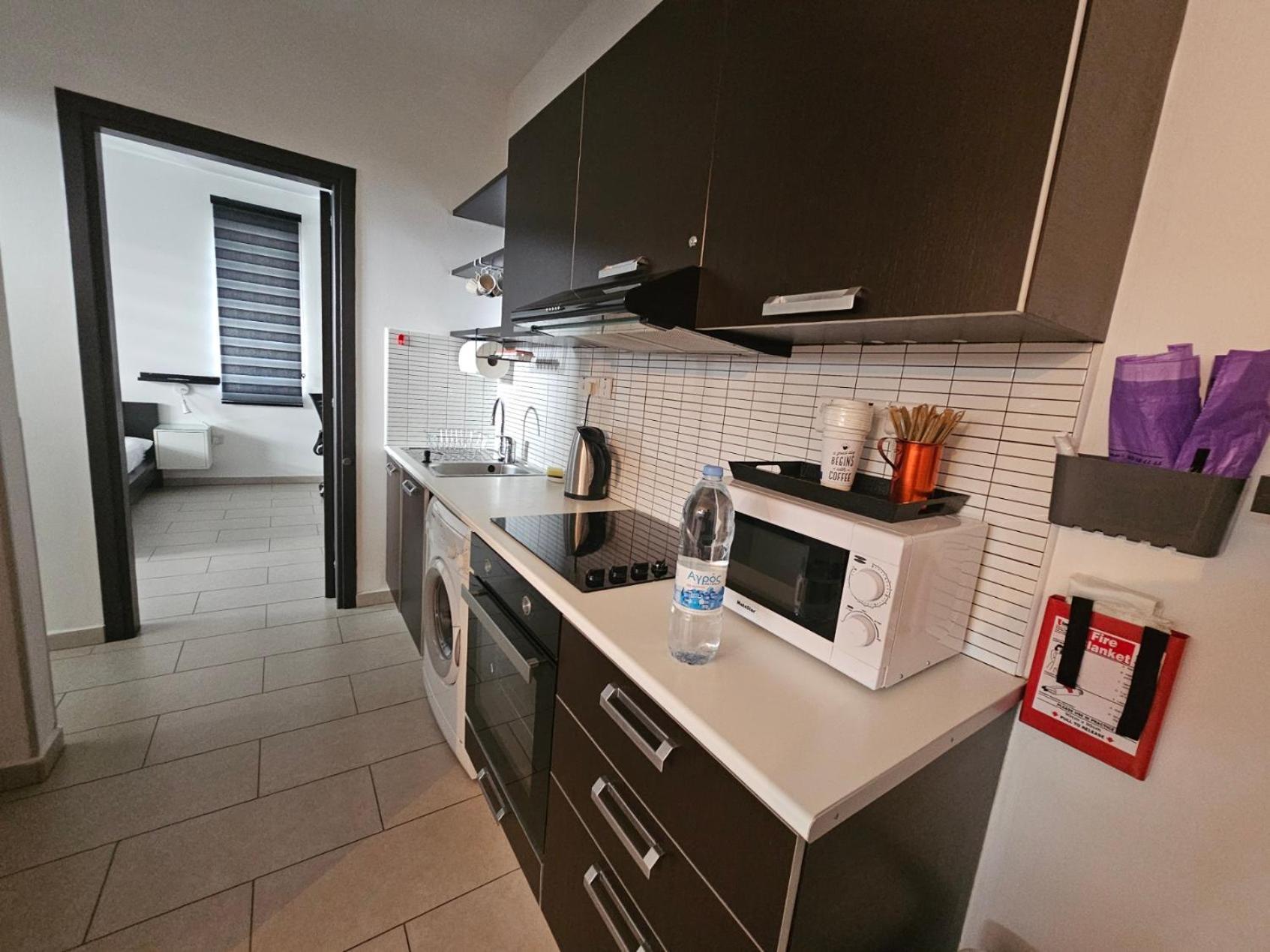 Nina Court Residence - University Of Cyprus - Aglantzia Εξωτερικό φωτογραφία